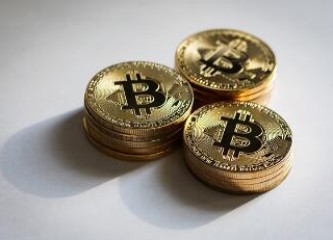 手里还有比特币？ 各平台关闭交易满月后停止提现